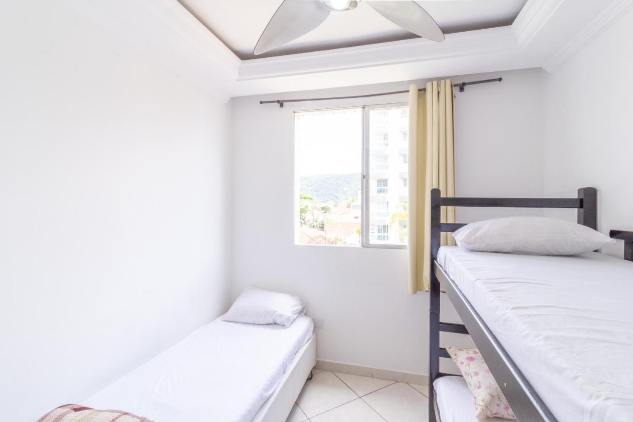 Le Monde Hostel Guaruja Bagian luar foto